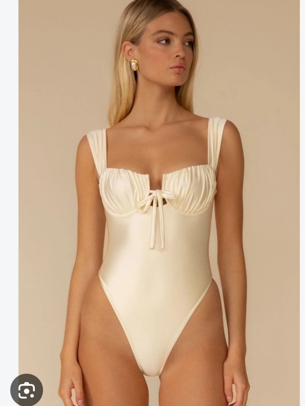New!Montce Cream Silkie Petal  Variation One-Piece